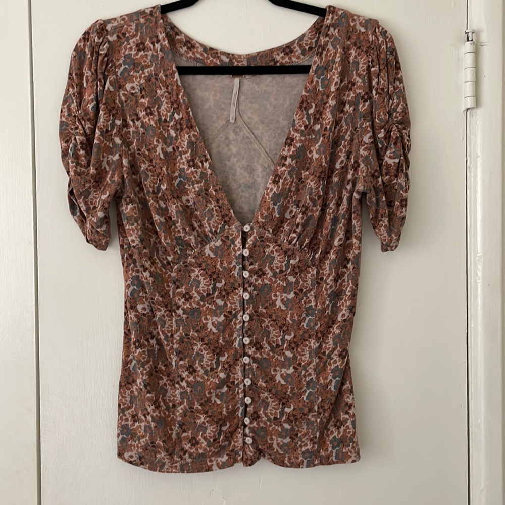 FREE PEOPLE, rust Prairie floral  V-neck corset top, cotton.